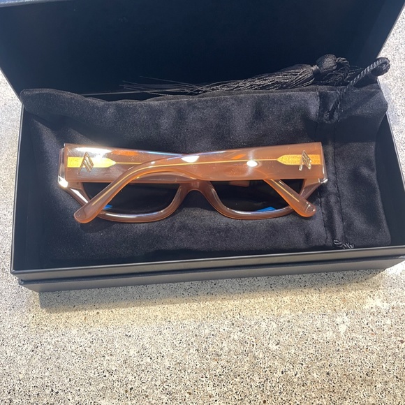 The Attico Vanessa Sunglasses- Never Worn! - Picture 5 of 9